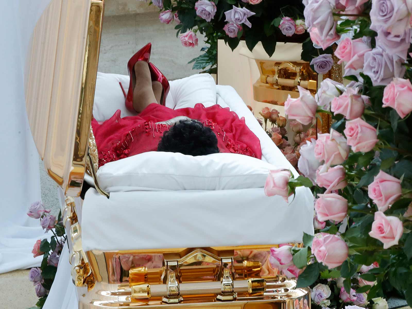 Aretha Franklin casket